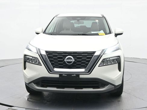 Used 2023 Nissan Rogue SV AWD/4WD image 2
