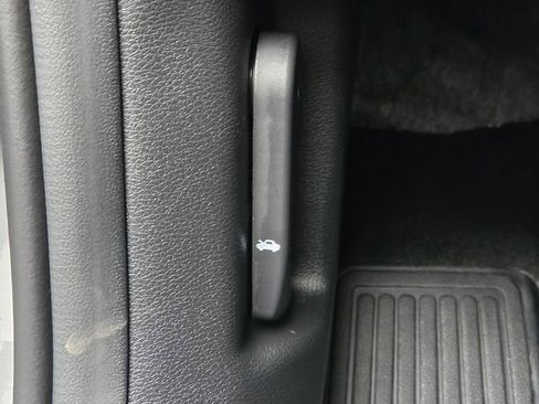 New 2026 Kia Sportage SX image 17