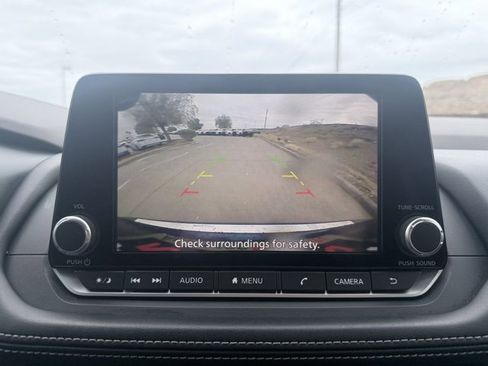 Certified 2023 Nissan Rogue SV image 19