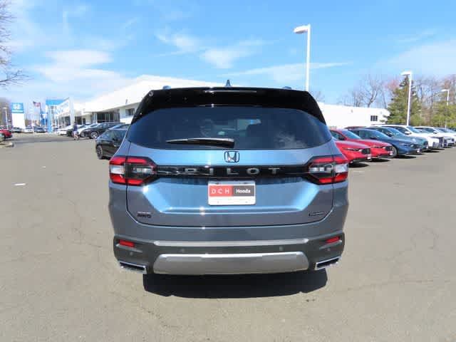 New 2026 Honda Pilot Touring image 5