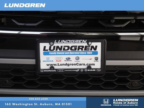 Used 2024 Volkswagen Atlas Cross Sport SE AWD/4WD image 37