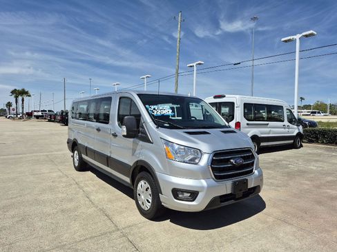 Certified 2020 Ford Transit 350 XLT image 13