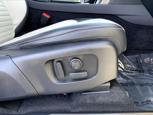 Used 2020 Land Rover Discovery Sport S R-Dynamic image 35