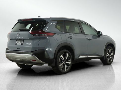 Used 2023 Nissan Rogue Platinum w/ Platinum Premium Package image 5