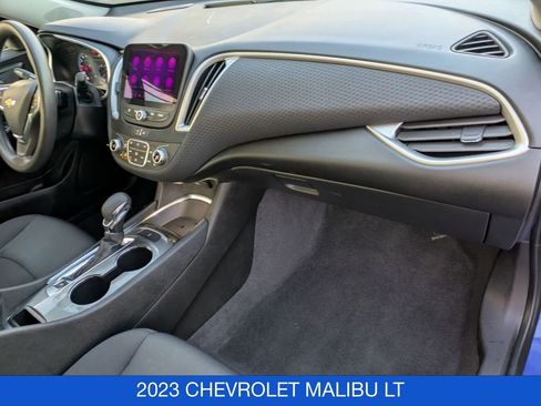 Used 2023 Chevrolet Malibu LT image 37