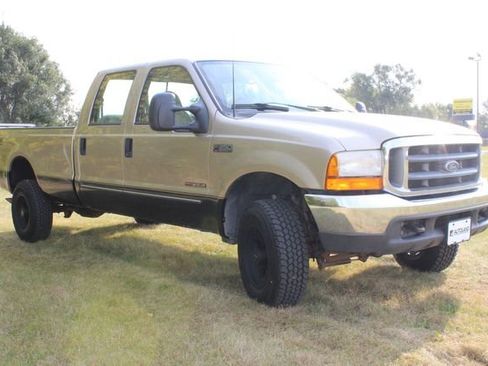 Used 2000 Ford F350 Lariat image 11