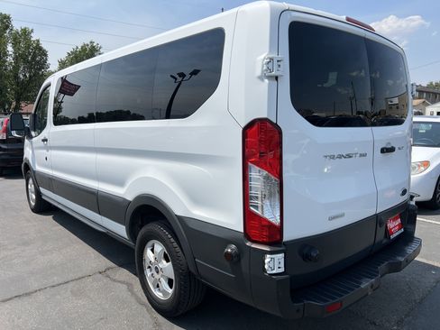 Used 2018 Ford Transit 350 XLT RWD image 6