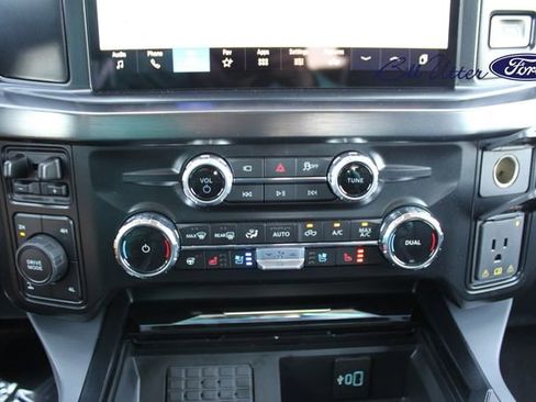 New 2026 Ford F250 Lariat w/ Chrome Package image 14