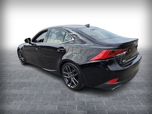 Used 2020 Lexus IS 300 F Sport w/ F Sport Package RWD image 5