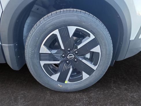 New 2026 Nissan Kicks SV w/ Cold Weather Package image 27