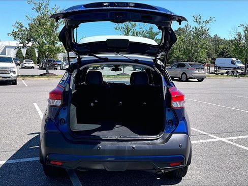 Used 2020 Nissan Kicks SR w/ SR Premium Package FWD image 25