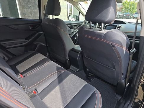 Used 2021 Subaru Crosstrek 2.0i Premium w/ Moonroof Package image 31