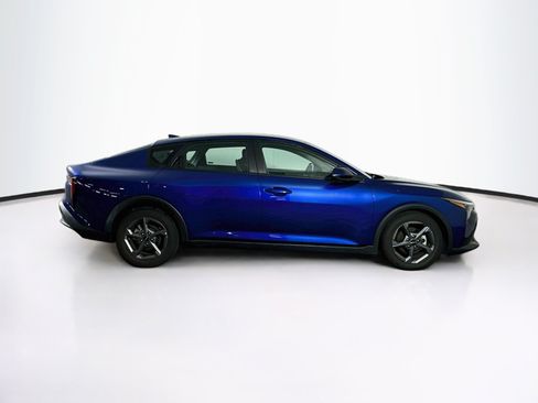 Used 2025 Kia K4 FWD image 10