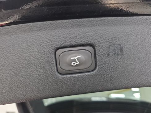 Used 2021 Ford Edge ST w/ Equipment Group 401A AWD/4WD image 36