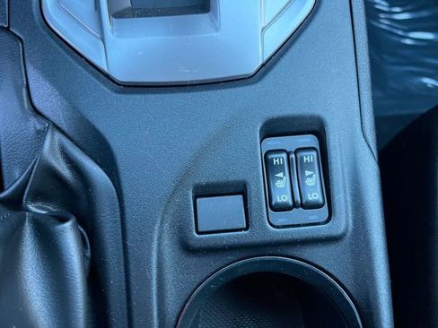 Used 2022 Subaru Impreza Premium image 9