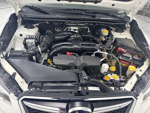 Used 2016 Subaru Crosstrek 2.0i Premium w/ Moonroof Package image 29