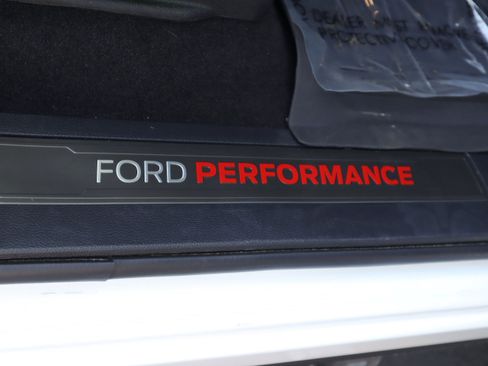Used 2022 Ford F150 Raptor AWD/4WD image 34