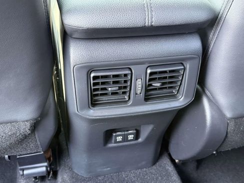 Used 2019 Toyota RAV4 Limited w/ Advanced Technology Package image 14