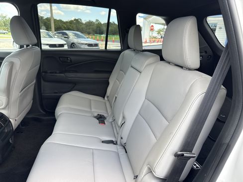 Certified 2023 Honda Passport EX-L image 25