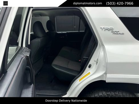 Used 2020 Toyota 4Runner TRD Off-Road image 21