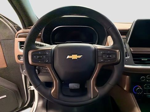 Used 2024 Chevrolet Tahoe High Country image 11