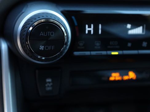 New 2025 Toyota RAV4 XLE image 23