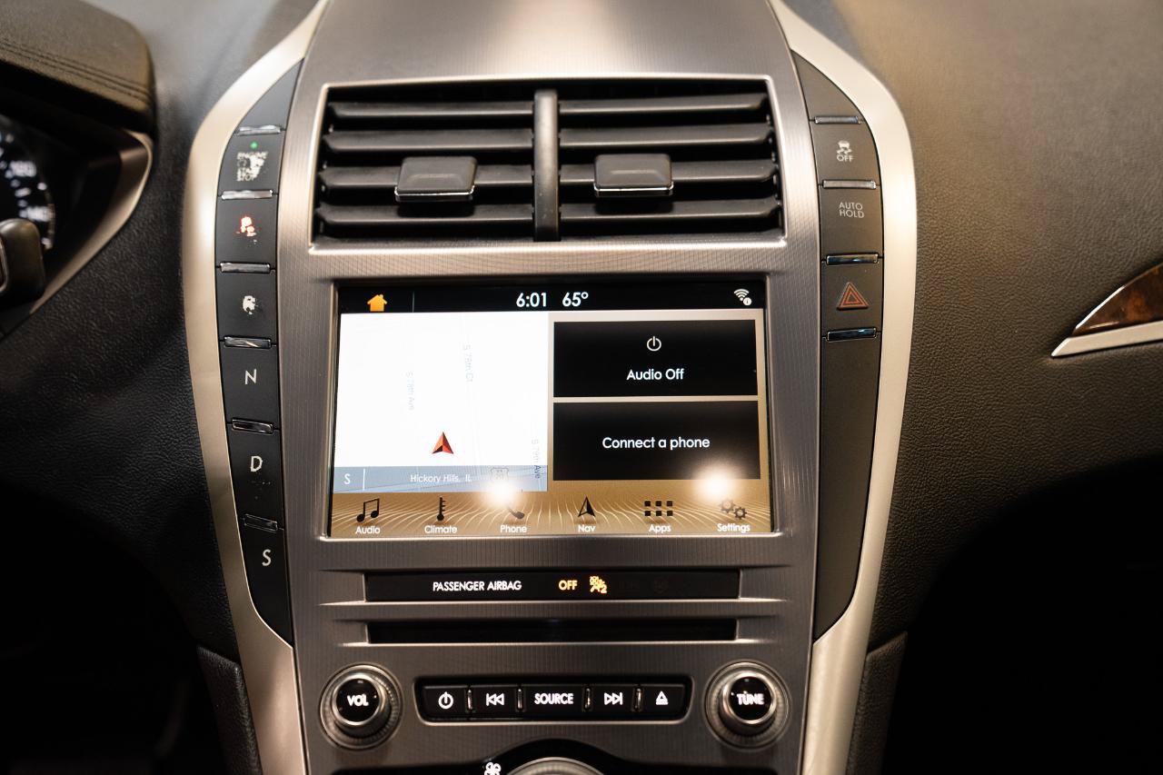 Used 2018 Lincoln MKZ Select w/ Select Plus Package FWD image 29