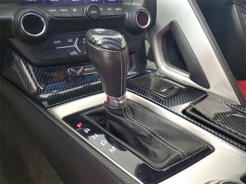 Used 2015 Chevrolet Corvette Stingray Coupe w/ Carbon Flash Badge Package image 24