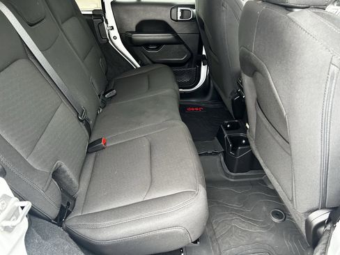 Certified 2023 Jeep Wrangler Sahara w/ LED Lighting Group image 12