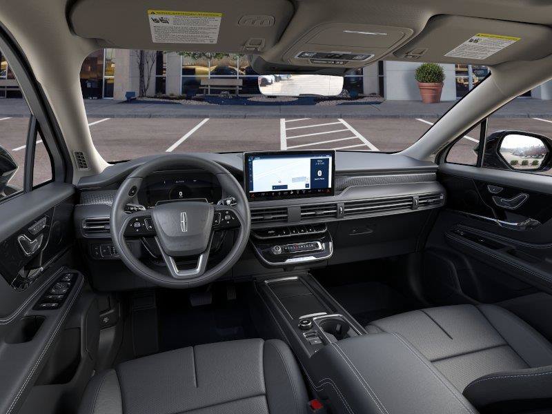 New 2025 Lincoln Corsair Grand Touring w/ Equipment Group 301A AWD/4WD image 9