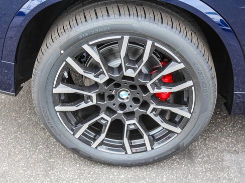 Used 2026 BMW X5 sDrive40i w/ M Sport Package RWD image 8