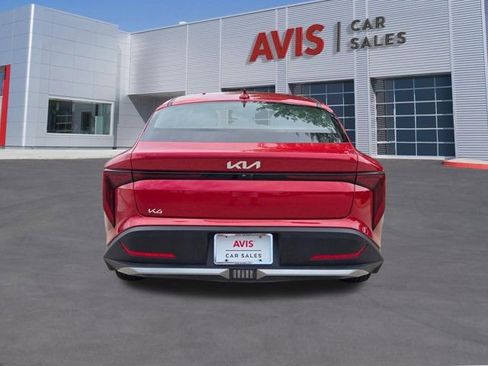 Used 2025 Kia K4 LXS image 9