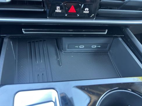 New 2026 Volkswagen Atlas SE image 23