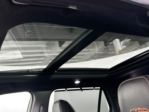 Certified 2025 Honda Pilot TrailSport image 19