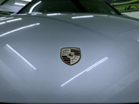 Used 2017 Porsche Cayenne Platinum Edition w/ Premium Package (PJV) AWD/4WD image 13