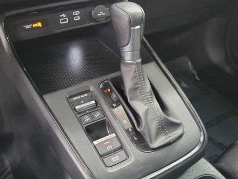Certified 2025 Honda CR-V EX image 31