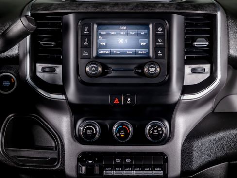 Used 2024 RAM 3500 SLT w/ Quick Order Package 2YG SLT image 17