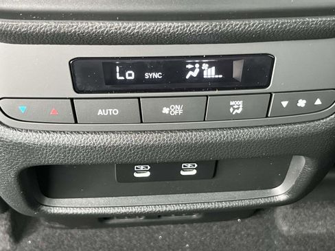 New 2026 Honda Pilot EX-L image 7