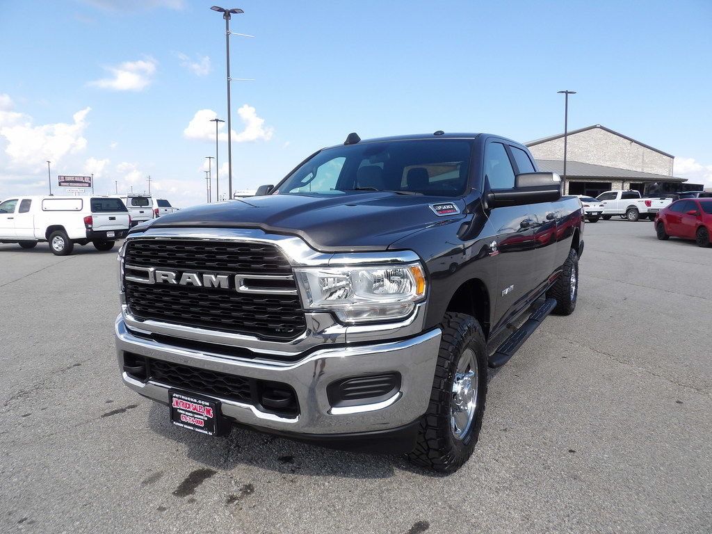 Used 2022 RAM 3500 Big Horn AWD/4WD image 60