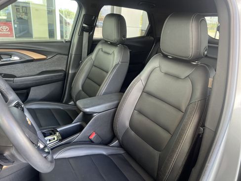 Used 2023 Chevrolet TrailBlazer ACTIV image 12