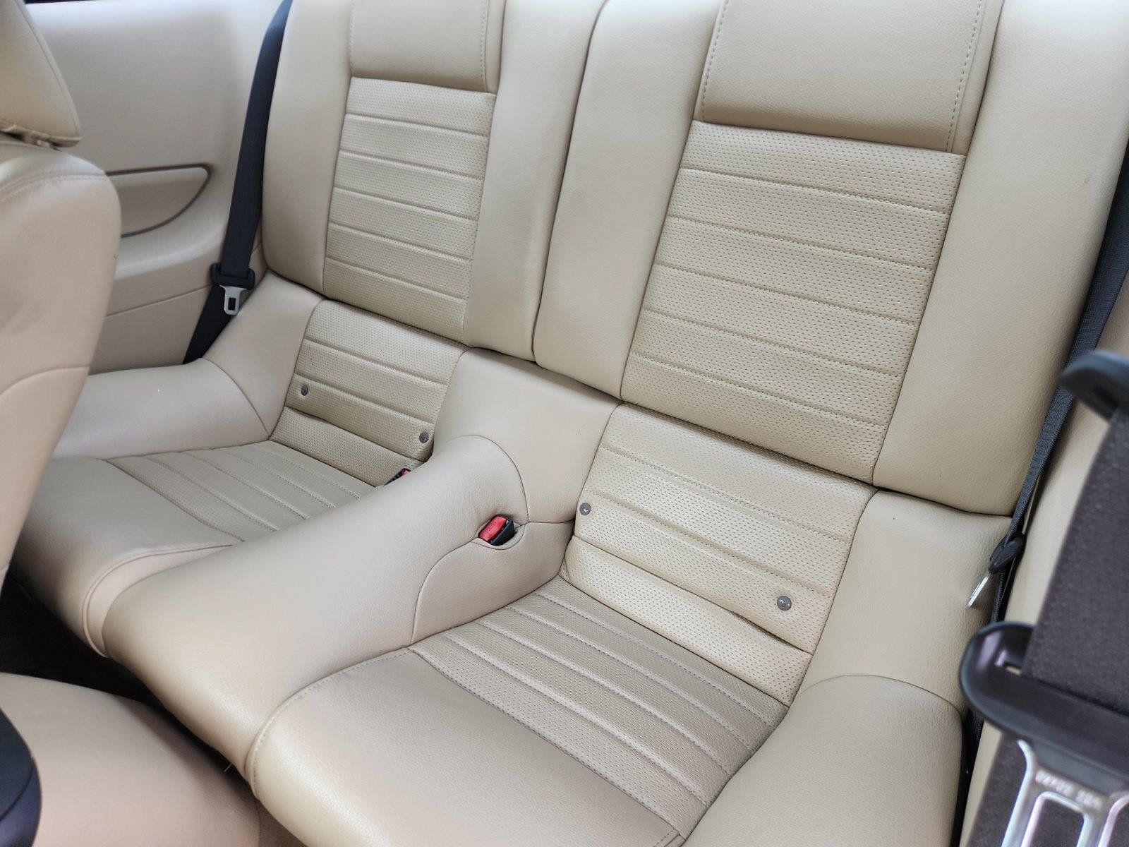 Used 2009 Ford Mustang GT RWD image 13