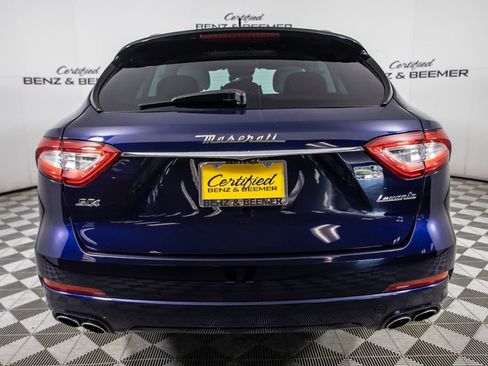 Used 2017 Maserati Levante S AWD/4WD image 7
