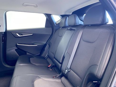 Certified 2024 Kia EV6 Light RWD image 33