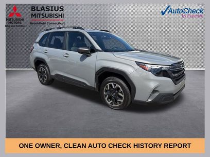 Used 2025 Subaru Forester Premium w/ Convenience Package #1
