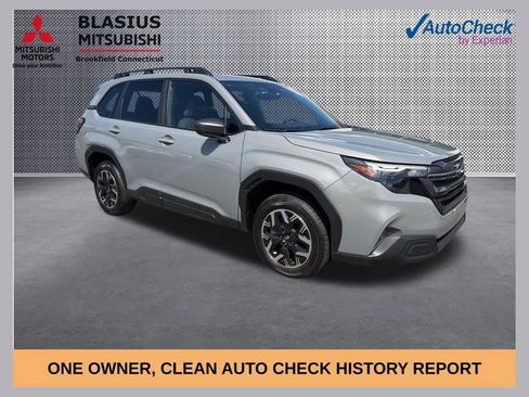 Used 2025 Subaru Forester Premium w/ Convenience Package #1 AWD/4WD image 1