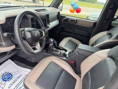Used 2024 Ford Bronco Wildtrak AWD/4WD image 18