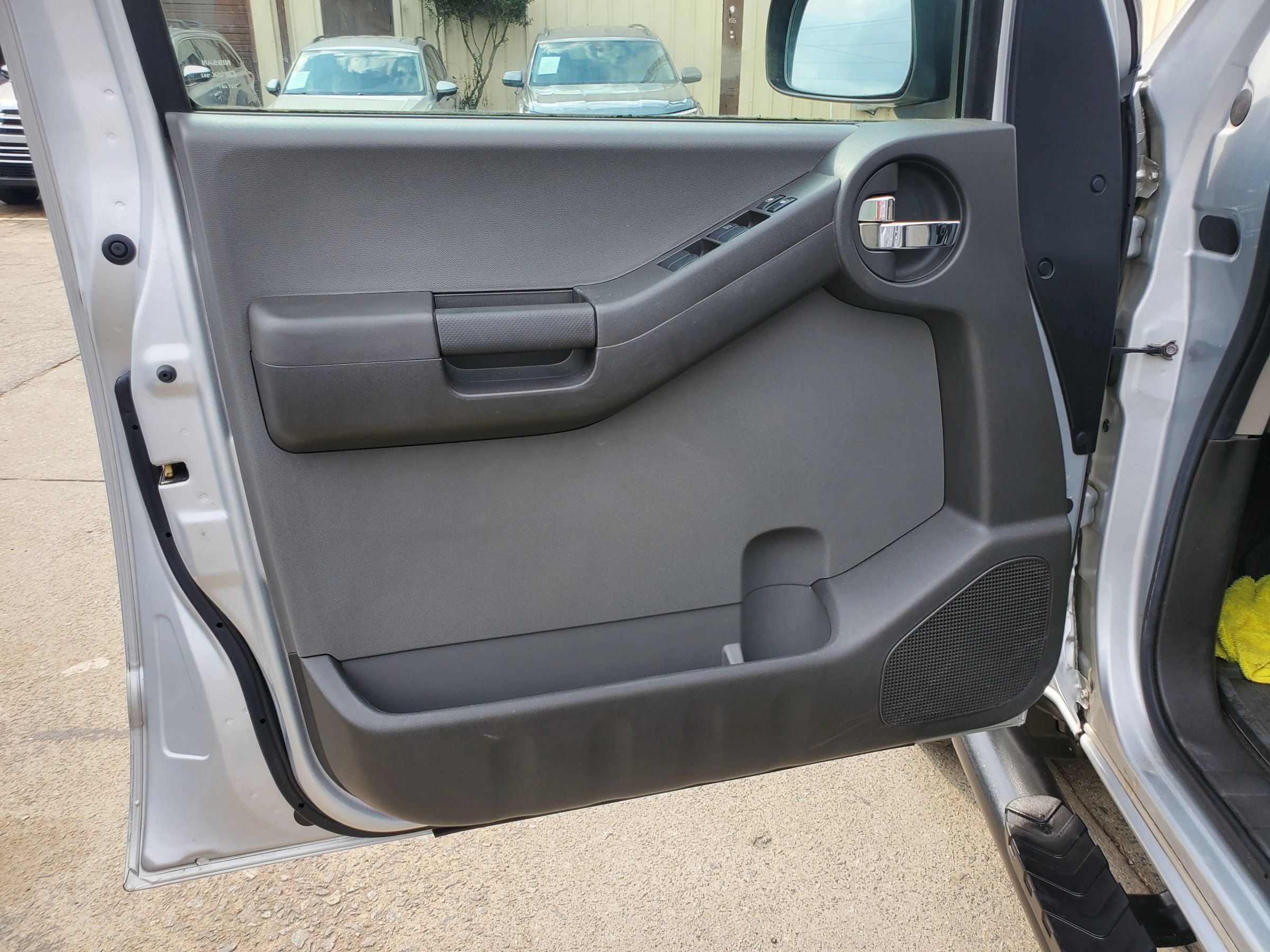 Used 2006 Nissan Xterra S w/ (K92) Protection Pkg AWD/4WD image 17