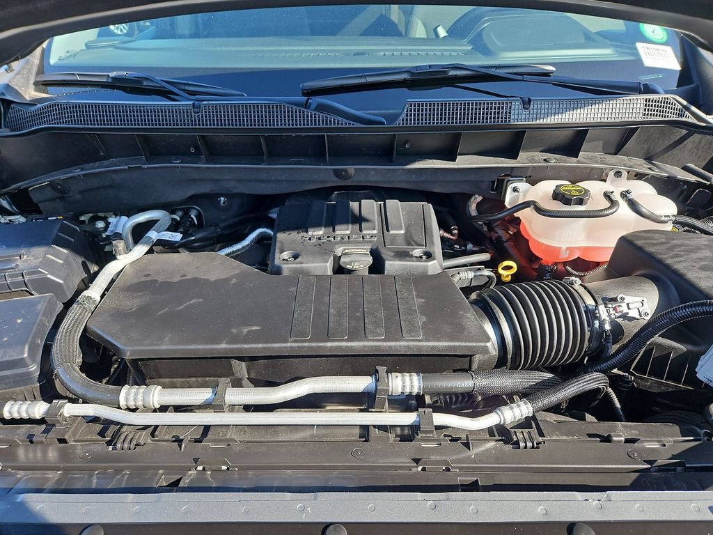 Certified 2026 Chevrolet Silverado 1500 RST w/ RST Select Package AWD/4WD image 35