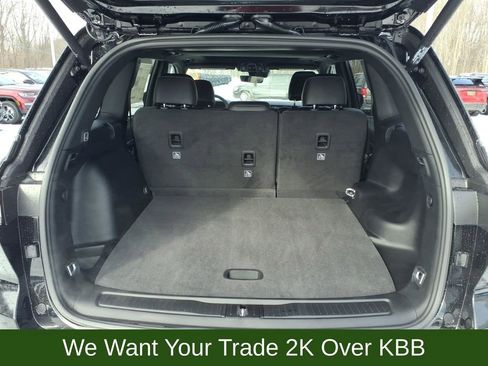 New 2026 Jeep Grand Cherokee Laredo image 8