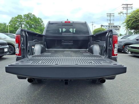 Used 2022 RAM 1500 Big Horn AWD/4WD image 18